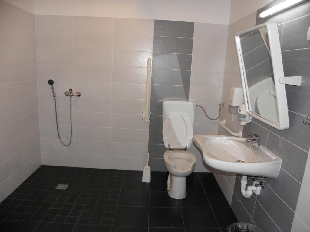 Hostel Velenje Zimmer foto